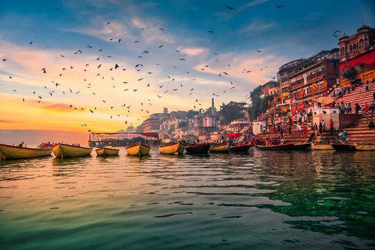 Varanasi- best spiritual places in india 